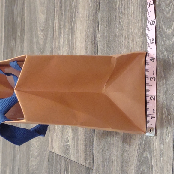 Authentic Louis Vuitton Bag - Picture 3 of 7